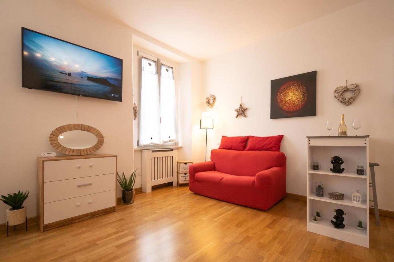 Portatorre Suite, A Charming Apartment In The Heart Of Como, Free Private Parking, Air Conditioning & More! Kültér fotó