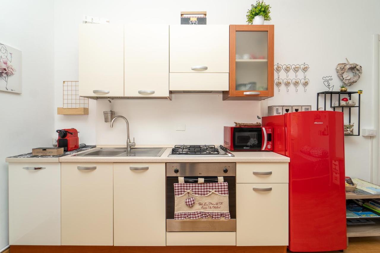 Portatorre Suite, A Charming Apartment In The Heart Of Como, Free Private Parking, Air Conditioning & More! Kültér fotó