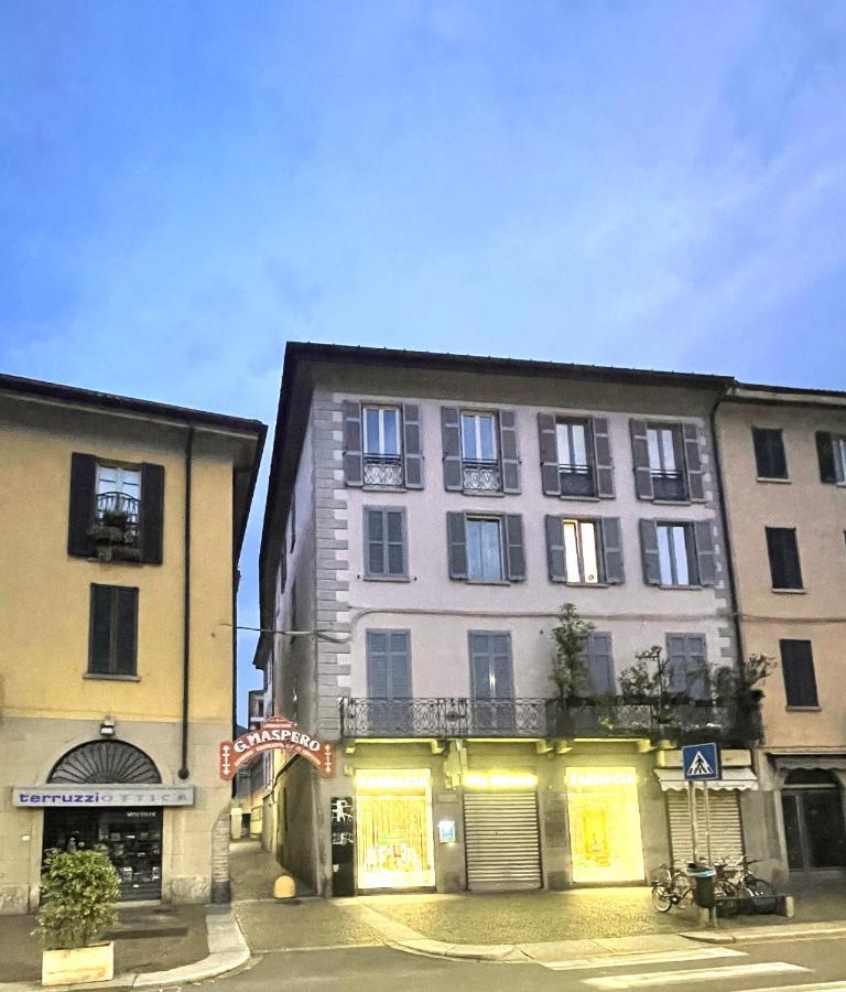 Portatorre Suite, A Charming Apartment In The Heart Of Como, Free Private Parking, Air Conditioning & More! Kültér fotó