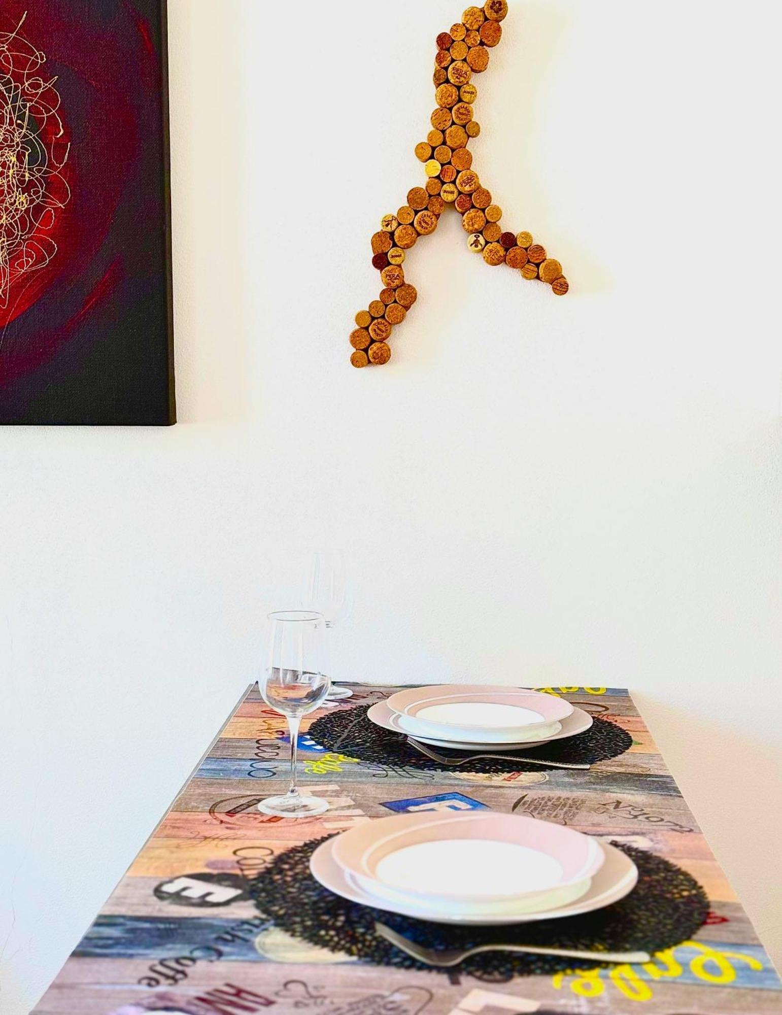 Portatorre Suite, A Charming Apartment In The Heart Of Como, Free Private Parking, Air Conditioning & More! Kültér fotó